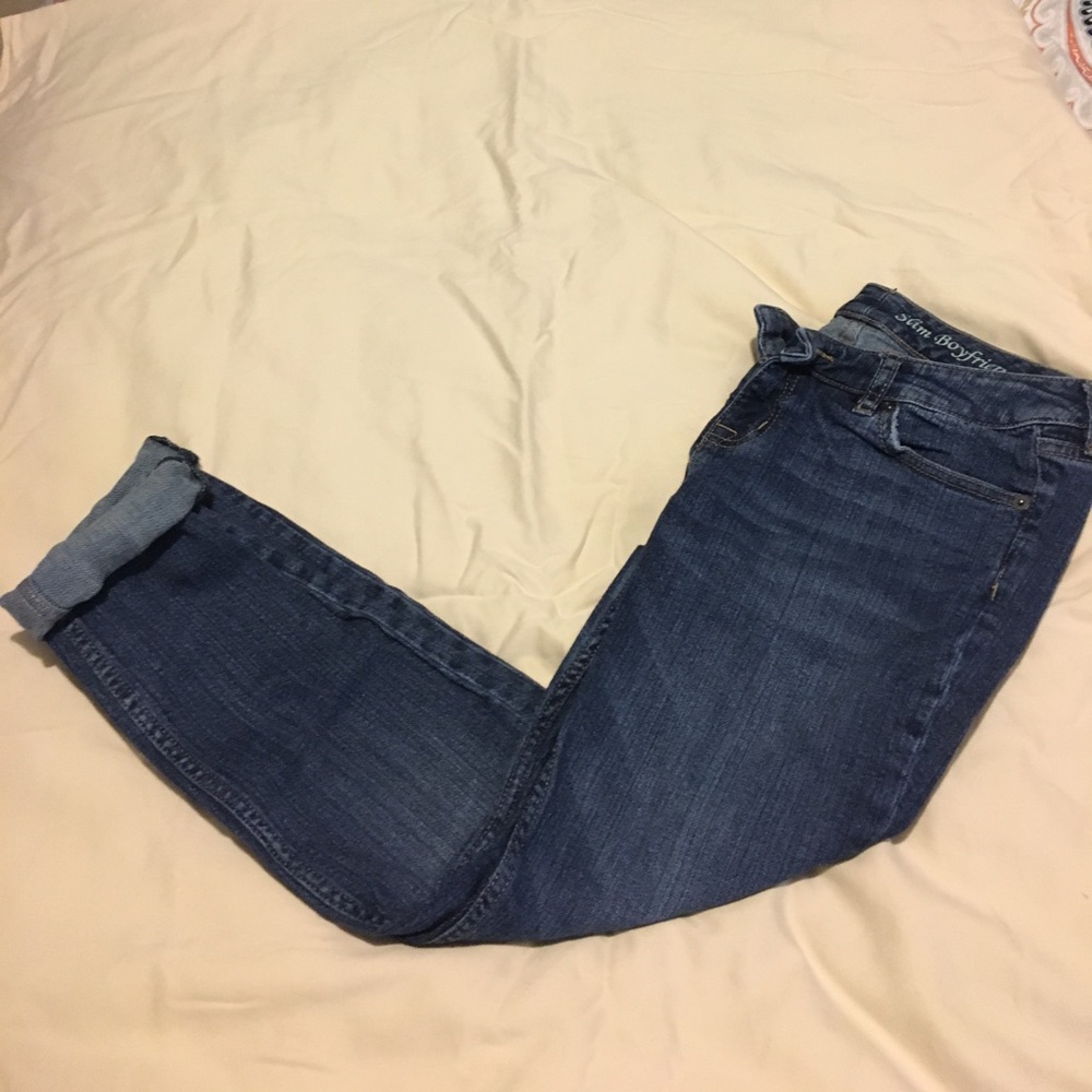 Limited Slim Boyfriend Crop